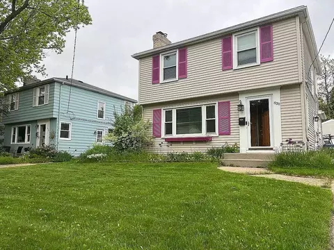 1920 Chamberlain Ave SE, Grand Rapids, MI 49506