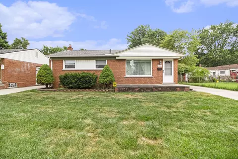 25329 Filmore St, Taylor, MI 48180