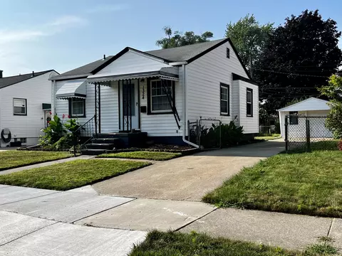 1324 Buckingham Ave, Lincoln Park, MI 48146