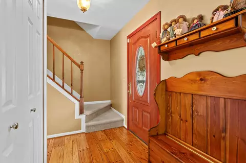 38689 Parkview Dr, Wayne, MI 48184 photo 23