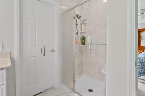 38689 Parkview Dr, Wayne, MI 48184 photo 30