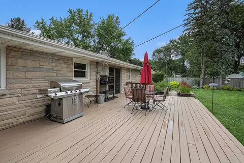 1422 Cardinal Dr, St. Joseph, MI 49085 photo 19