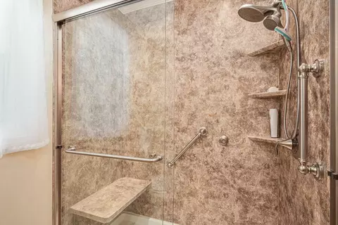 1422 Cardinal Dr, St. Joseph, MI 49085 photo 12