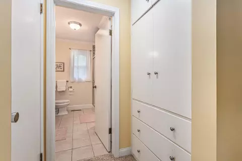 1422 Cardinal Dr, St. Joseph, MI 49085 photo 15