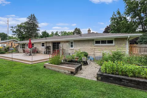1422 Cardinal Dr, St. Joseph, MI 49085 photo 22