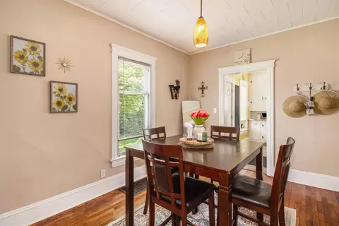 709 Randolph St, Jackson, MI 49203 photo 8