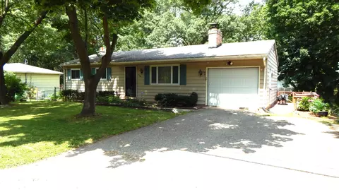 1158 Avenue A, Springfield, MI 49037 photo 2