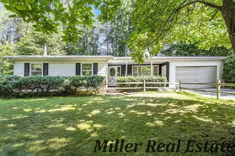 2874 Heath Rd, Hastings, MI 49058