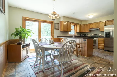 758 E State St, Belding, MI 48809 photo 15