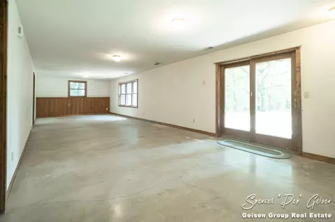 758 E State St, Belding, MI 48809 photo 29
