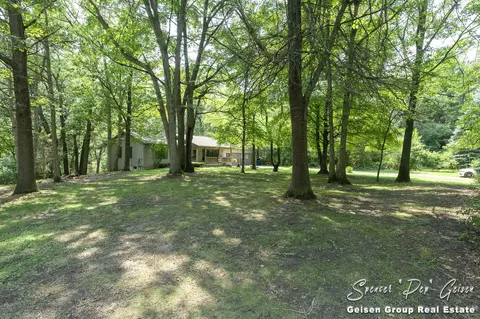 758 E State St, Belding, MI 48809 photo 41