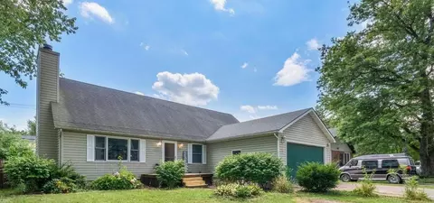 2868 5th St, Monroe, MI 48162
