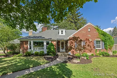 1060 Cadillac Dr SE, Grand Rapids, MI 49506