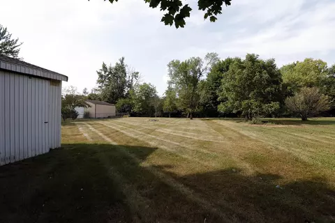 309 W Russell Rd, Tecumseh, MI 49286 photo 9