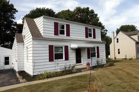 309 W Russell Rd, Tecumseh, MI 49286 photo 3