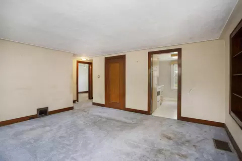 122 2nd Ave, Plainwell, MI 49080 photo 6