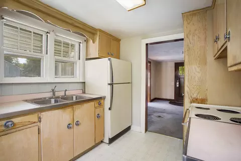 122 2nd Ave, Plainwell, MI 49080 photo 12