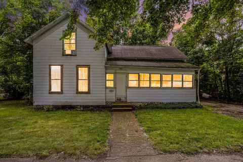 216 N Fourth St, Sturgis, MI 49091