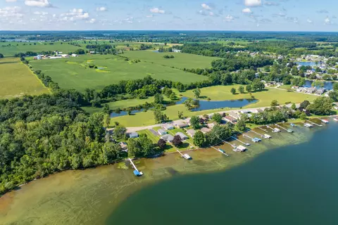 628 Tomahawk Trl E, Coldwater, MI 49036 photo 38