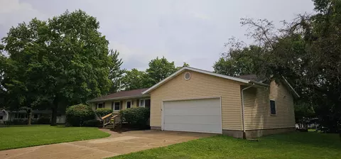 740 Gorham St, Marshall, MI 49068 photo 2