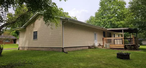 740 Gorham St, Marshall, MI 49068 photo 3