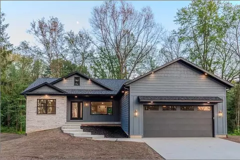 3258 Flat Creek Ct, Middleville, MI 49333
