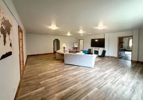 20185 Mckenzie St, Cassopolis, MI 49031 photo 8