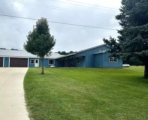 20185 Mckenzie St, Cassopolis, MI 49031 photo 2