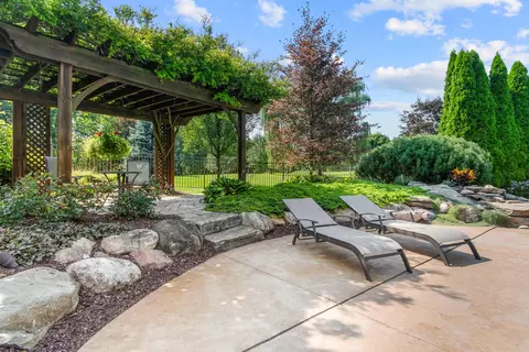 Exterior - 7287 Scully Rd, Dexter, MI 48130 photo 11 of 19