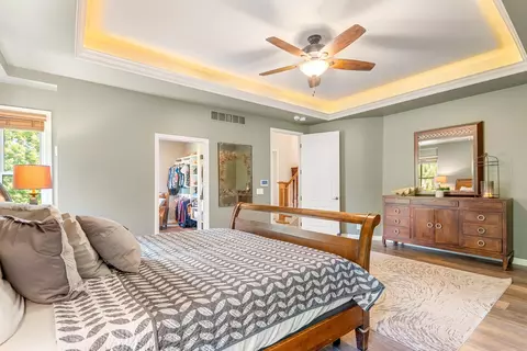 Bedroom - 7287 Scully Rd, Dexter, MI 48130 photo 3 of 7