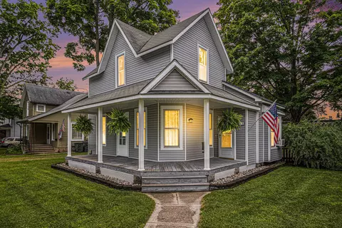 110 Waterman Ave, Coldwater, MI 49036