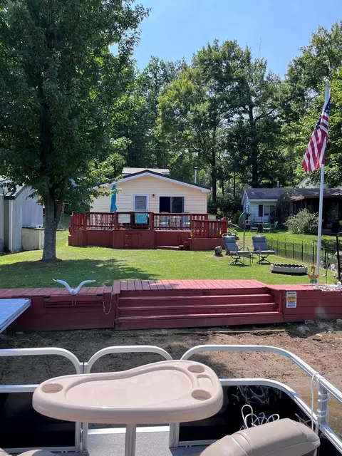 865 Pine St, Harrison, MI 48625 photo 15