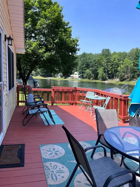 865 Pine St, Harrison, MI 48625 photo 9