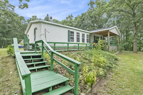 191 Wildwood, Newaygo, MI 49337