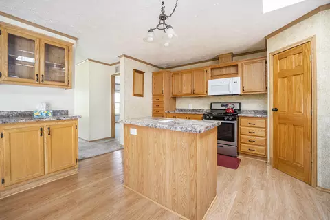 28628 Simpson Rd, Mendon, MI 49072 photo 6