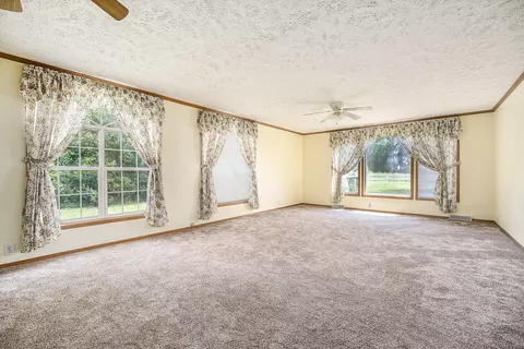 28628 Simpson Rd, Mendon, MI 49072 photo 9