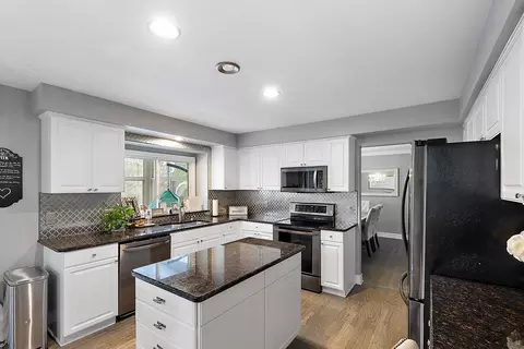 Kitchen - 20652 Breezeway Dr, Macomb, MI 48044 photo 1 of 5