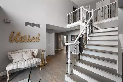 Entry Way - 20652 Breezeway Dr, Macomb, MI 48044 photo 3 of 6