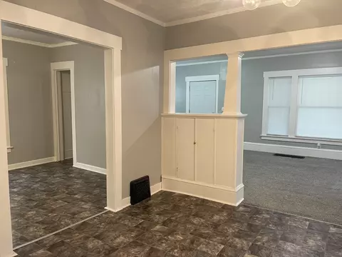 130 Moore St, Jackson, MI 49203 photo 13