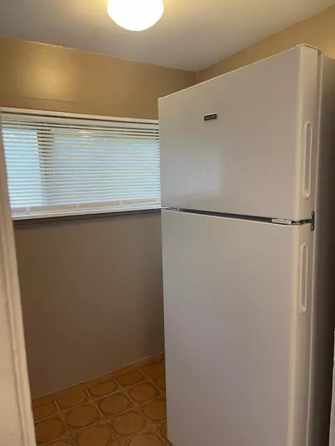 130 Moore St, Jackson, MI 49203 photo 17