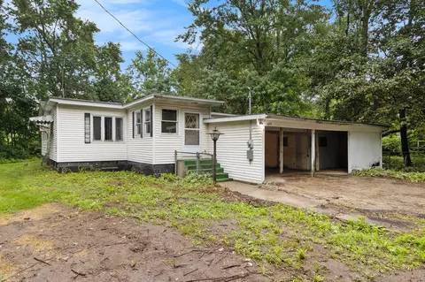 628 Nicholson St, Otsego, MI 49078