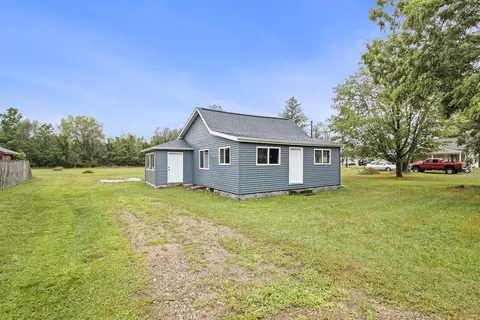 363 Washington St, Otsego, MI 49078