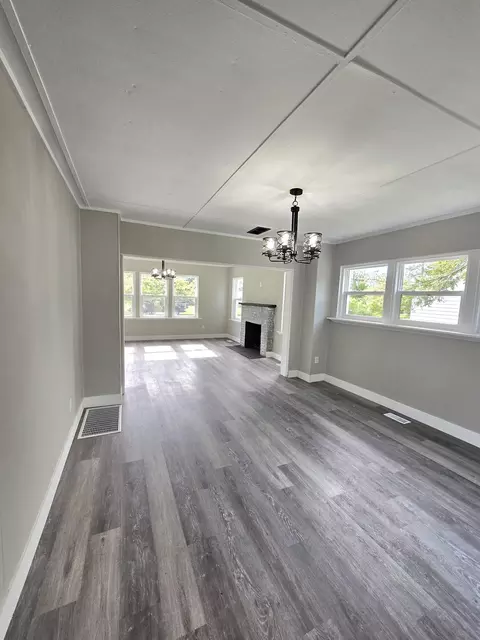 4391 Division St, Mcbride, MI 48852 photo 18