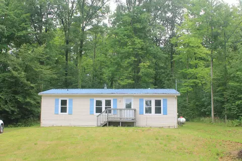 11400 210th Ave, Big Rapids, MI 49307