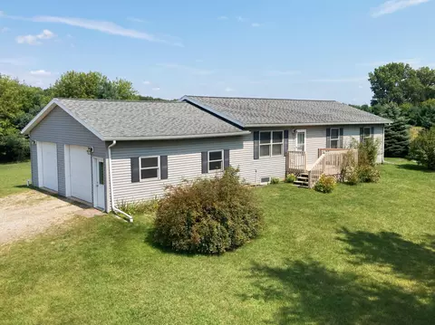7893 E Mcbrides Rd, Edmore, MI 48829 photo 2