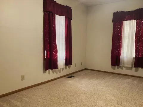 7893 E Mcbrides Rd, Edmore, MI 48829 photo 10