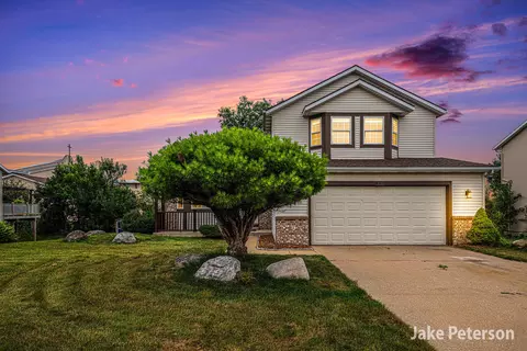 2130 Hartman Ct, Caledonia, MI 49316