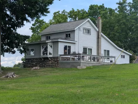19512 21 12 Mile Rd, Marshall, MI 49068