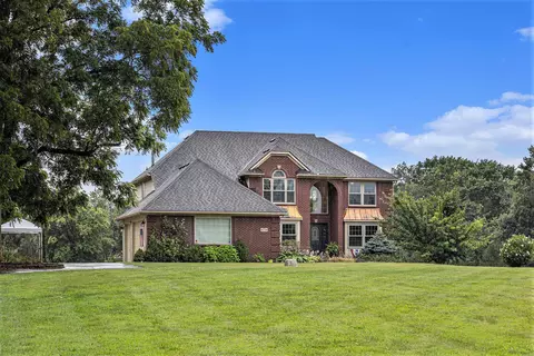 4734 Kalmbach Road Rd, Chelsea, MI 48118
