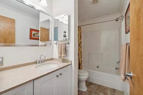 20331 E Michigan Ave, Marshall, MI 49068 photo 21